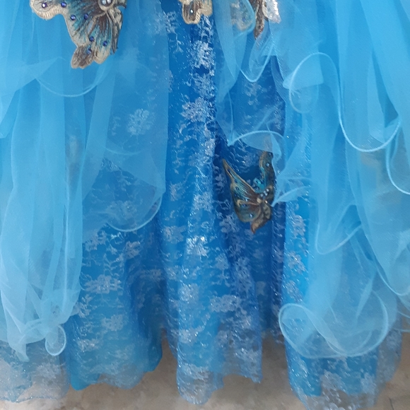 Grad/Prom Dress - Picture 7 of 7